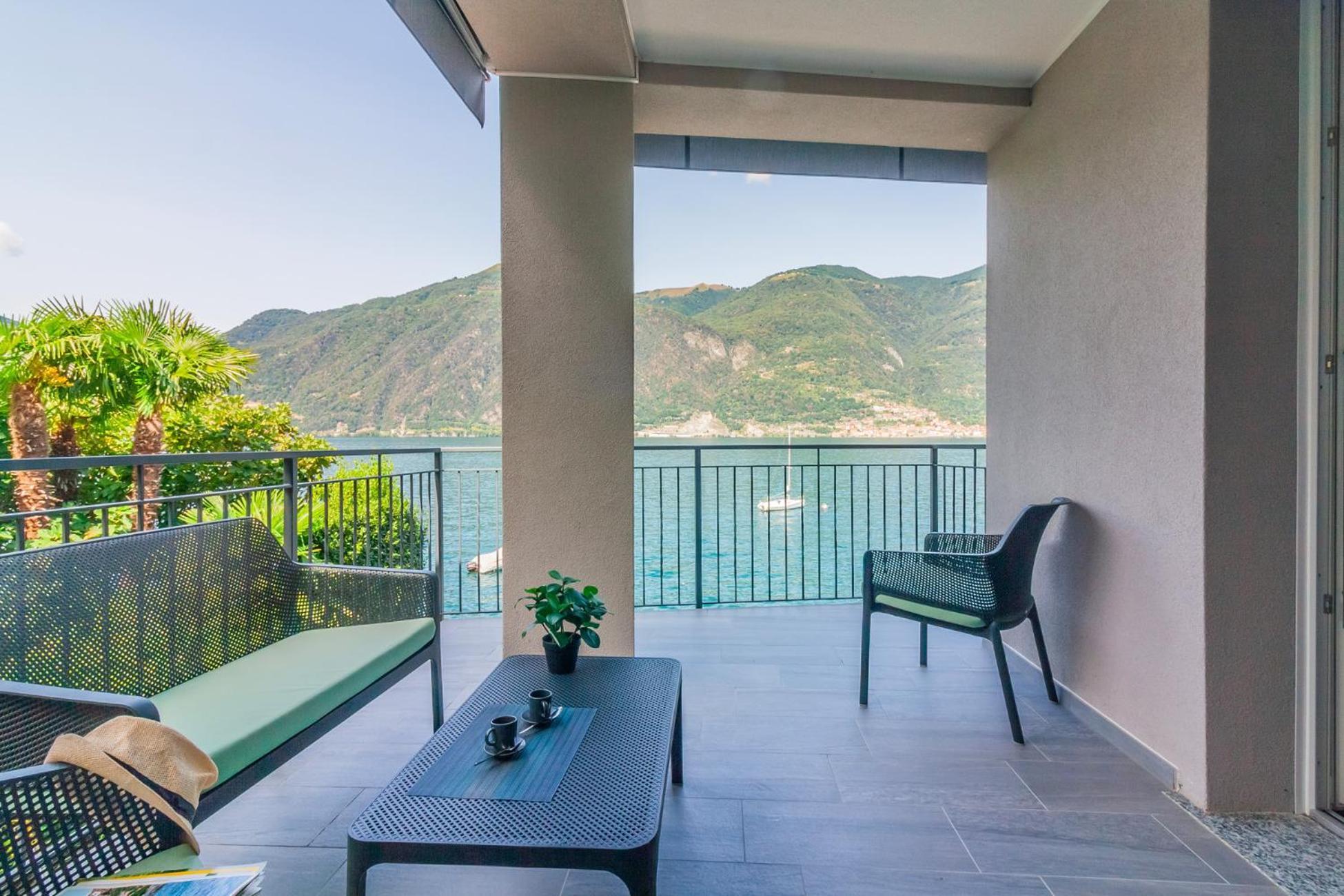 Ninfea Apartments By Wonderful Italy Lezzeno Buitenkant foto